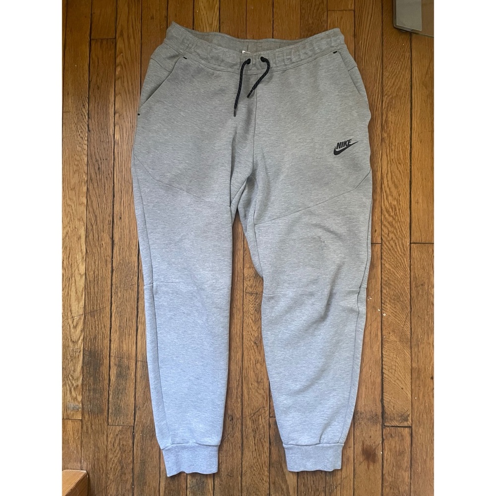 Nike fleece tech sweatpants